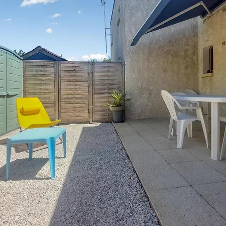 Holiday home Charmante Maison Proche *