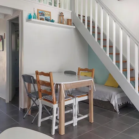Charmante Maison Proche Holiday home *